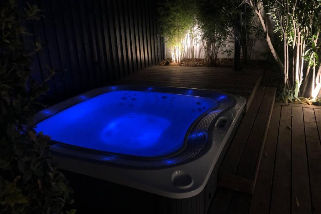Elegante Maison D'Architecte, Spa A Debordement La Noue エクステリア 写真